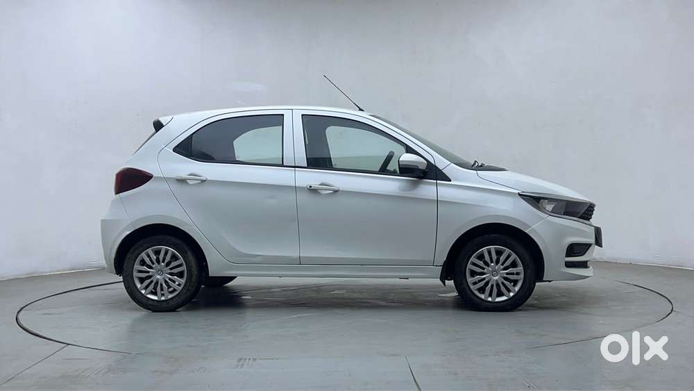 Tata Tiago 1.2 Revotron Xt Option, 2021, Petrol