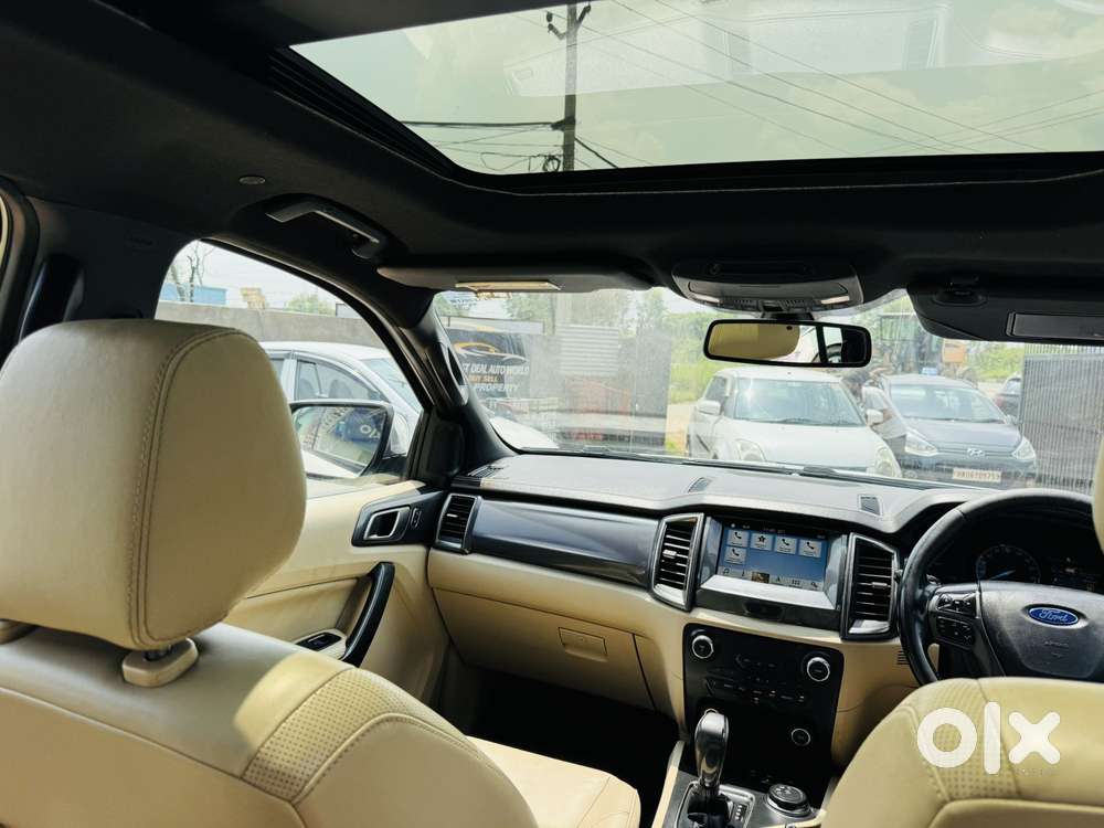 Ford Endeavour 3.2 Titanium At 4x4, 2017, Diesel