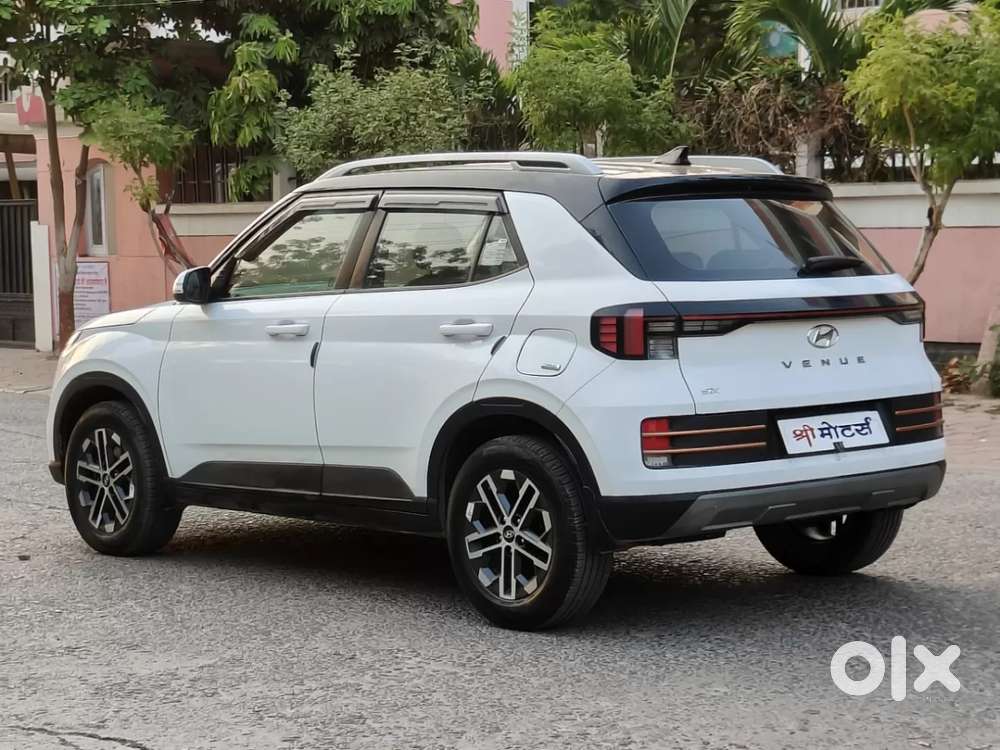 Hyundai Venue Sx (o) Mt 1.5 Diesel, 2025, Diesel