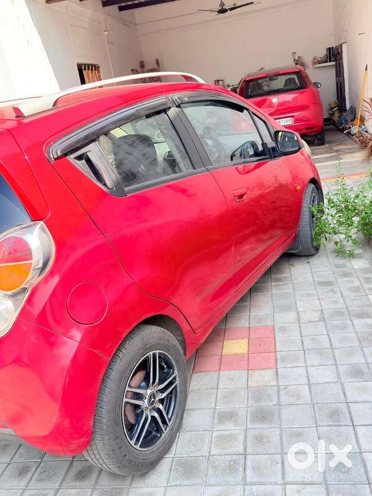 Top Model Chevrolet Beat 2012 Petrol Well Maintained