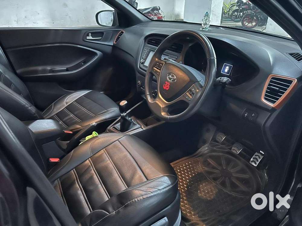 Hyundai I20 Active 2017 Petrol Well Maintained