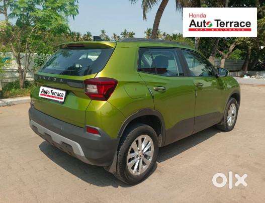 Skoda Kylaq Signature Plus At, 2025, Petrol