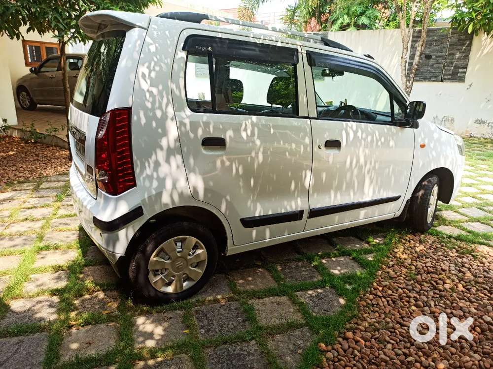 Maruti Suzuki Wagon R 1.0 2015 Petrol 70000 Km Driven
