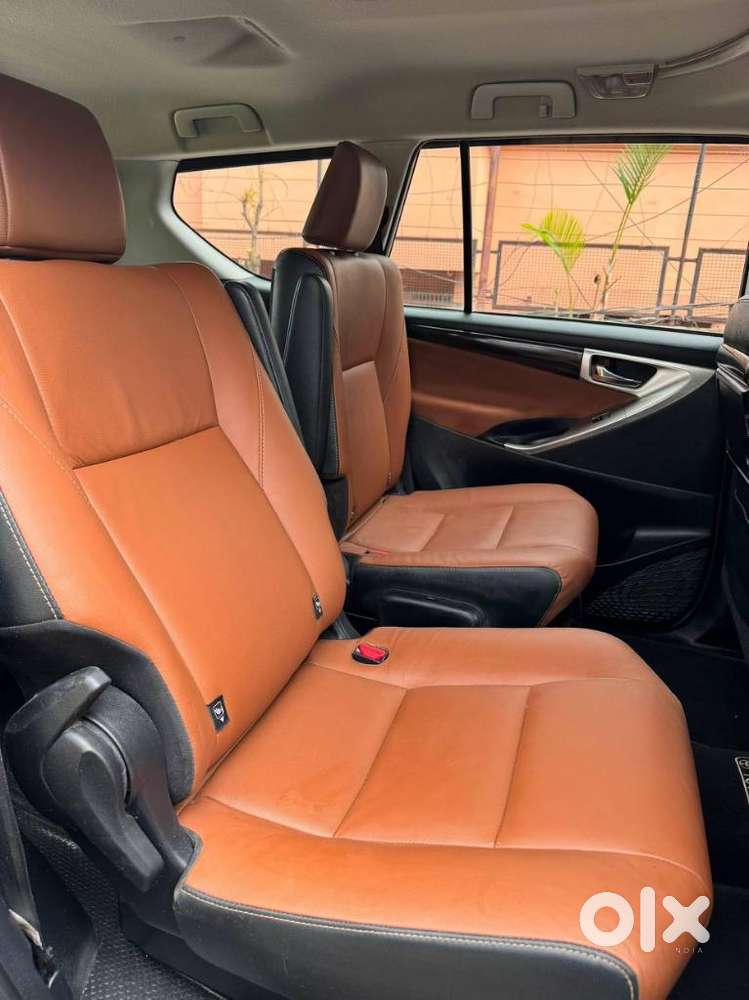 Toyota Innova Crysta 2.8z Automatic, 2018, Diesel