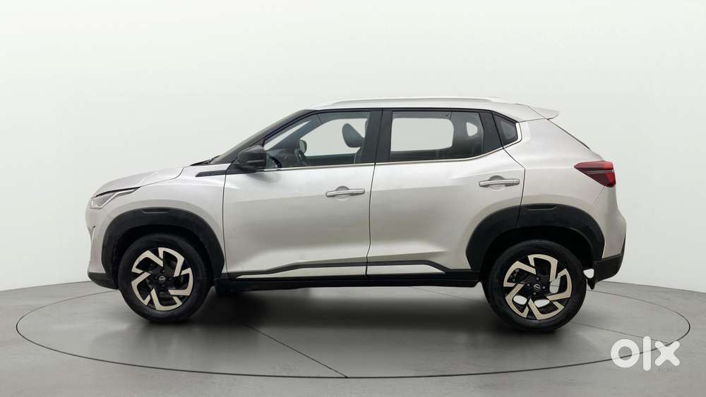 Nissan Magnite 1.0 Xv Premium Turbo Cvt, 2021, Petrol