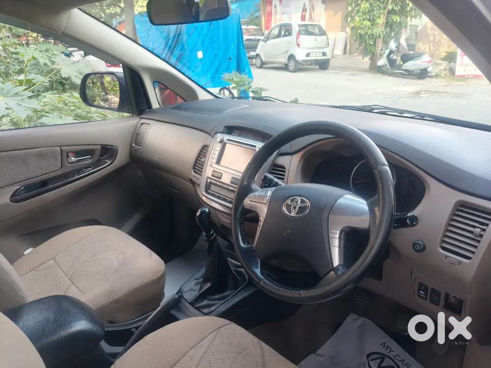 Toyota Innova 2015 Diesel Well Maintained
