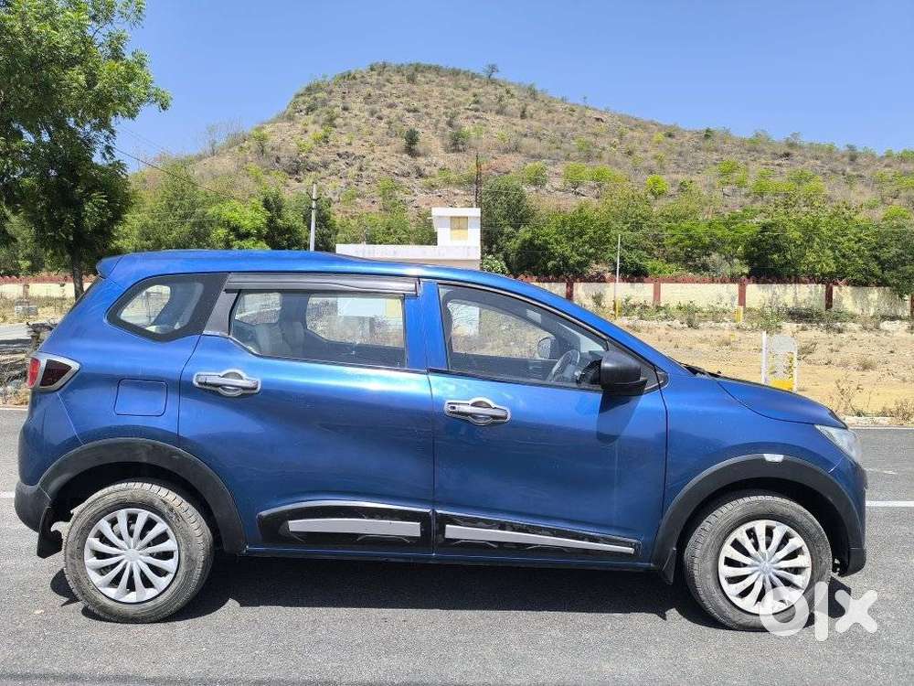 Renault Triber 1.0 Rxe, 2020, Petrol
