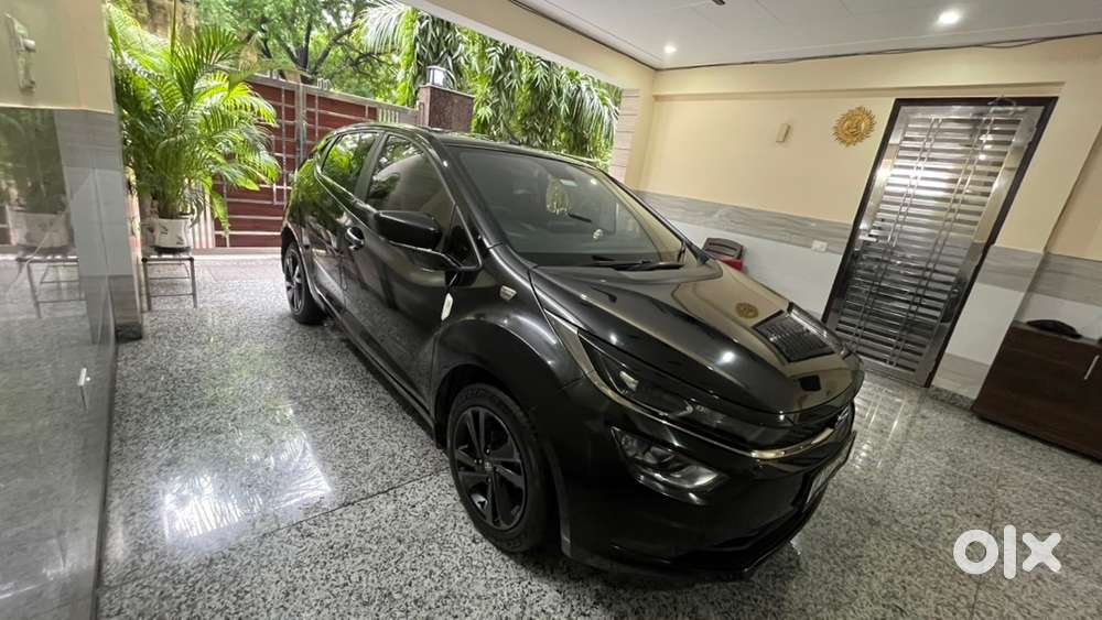 Tata Altroz 2023 Petrol Manual 1.2 Top Model Dark Edition
