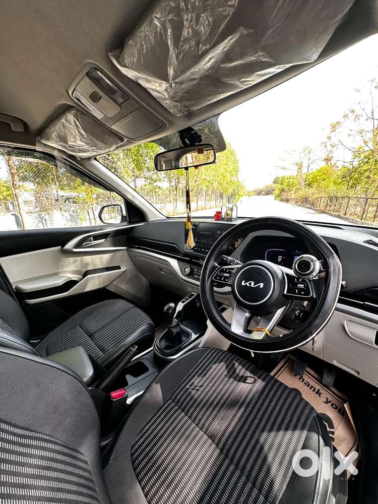 Kia Carens 1.4 Prestige 7 Str, 2023, Petrol