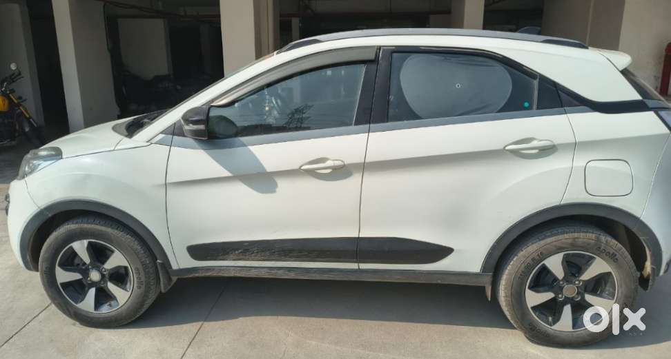 Tata Nexon 1.2 Revotron Xz Plus, 2019, Petrol
