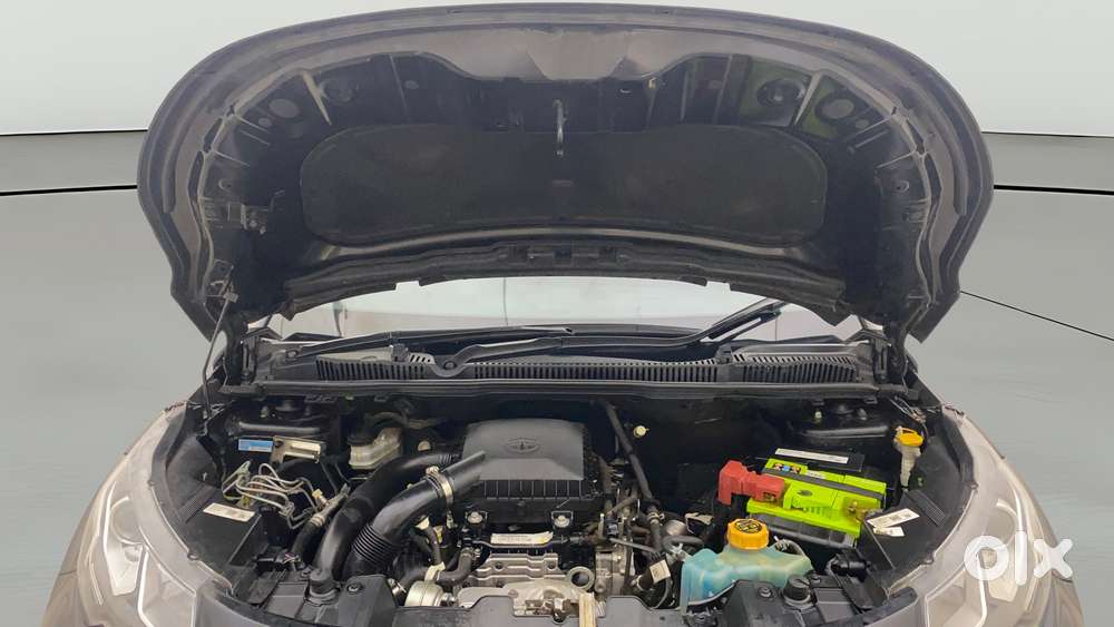 Tata Nexon 1.2 Revotron Xz, 2022, Petrol