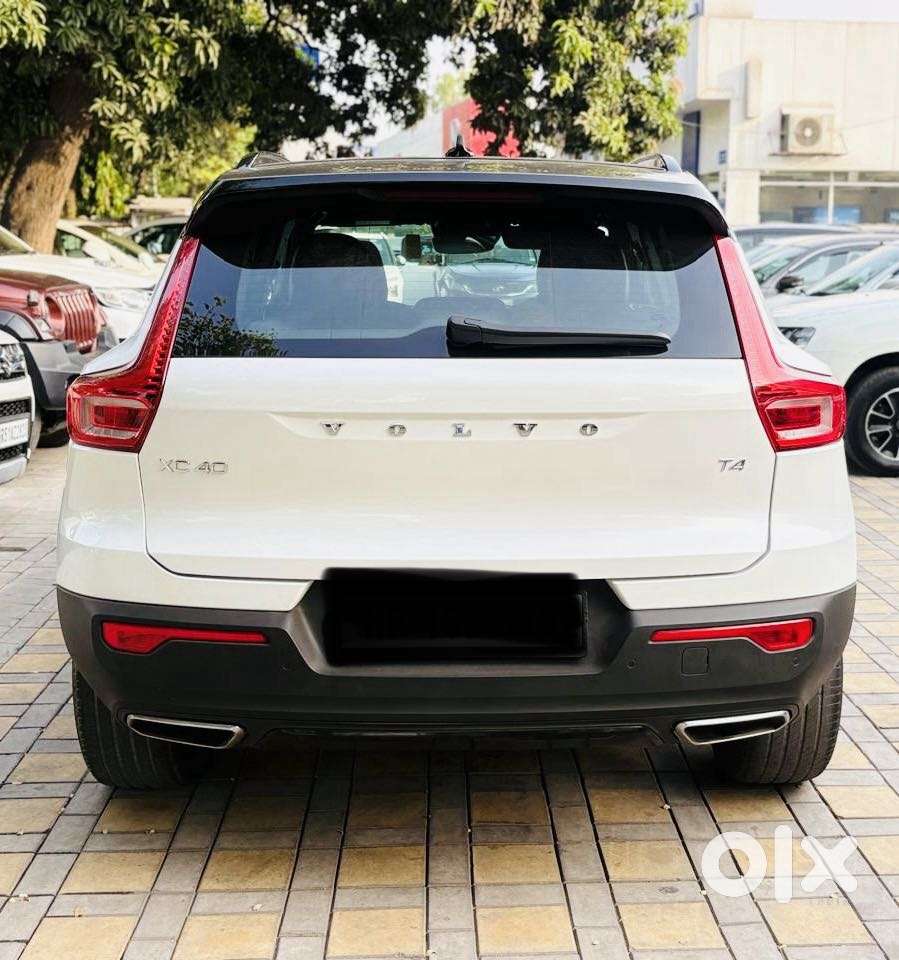 Volvo Xc40 D4 Awd Inscription, 2021, Petrol