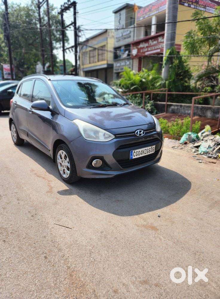 Hyundai Grand I10 Sportz, 2015, Petrol