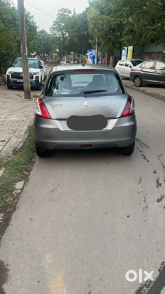 Maruti Suzuki Swift Zdi Plus, 2012, Diesel