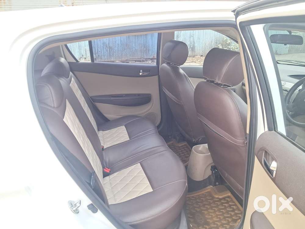 Hyundai I20 Magna Plus Diesel, 2011, Diesel