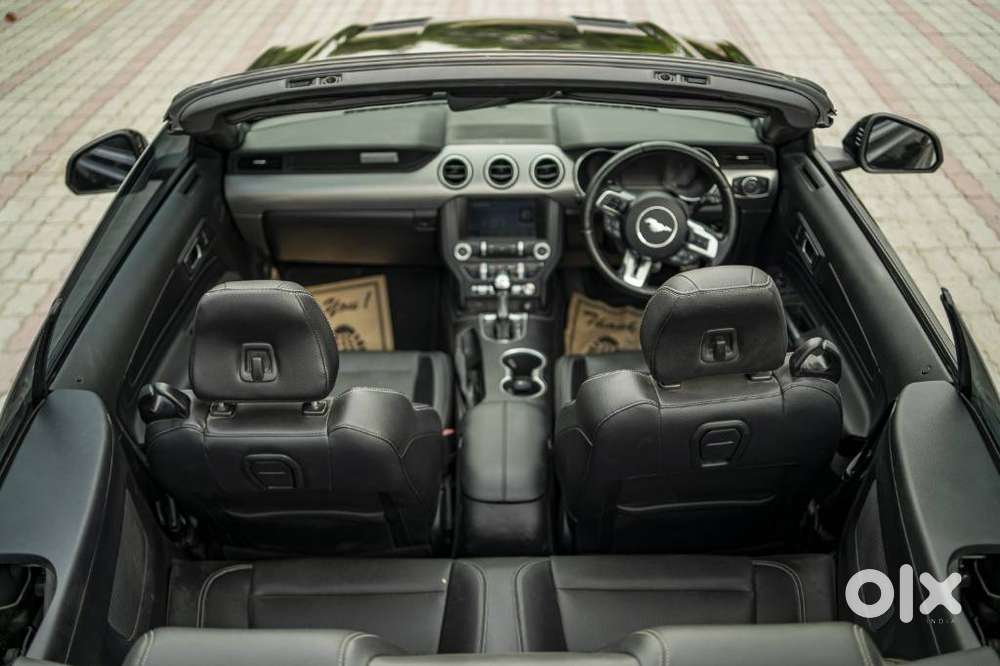 Ford Mustang V8, 2025, Petrol