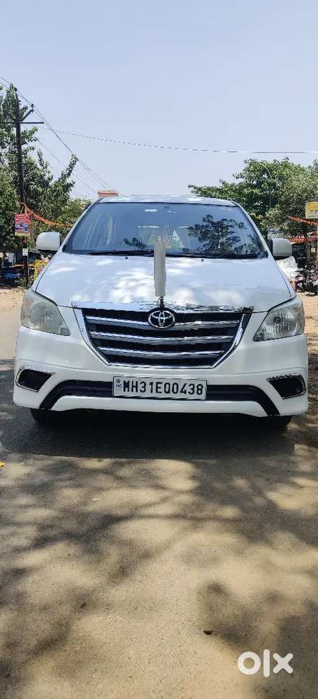 Toyota Innova 2016 Diesel 187000 Km Driven