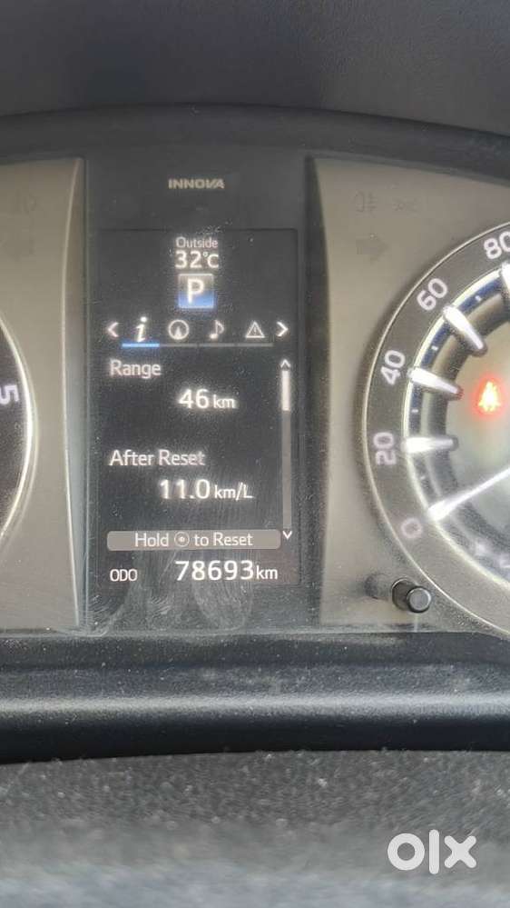 Toyota Innova Crysta 2.8z Automatic, 2007, Diesel
