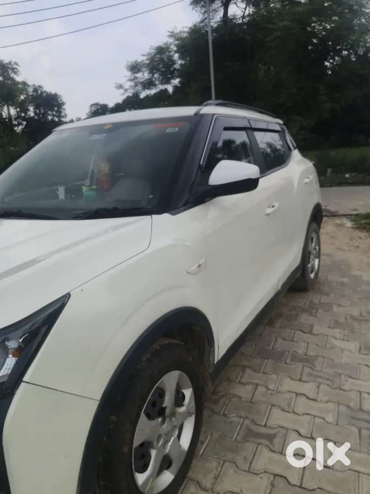 Mahindra Xuv300 1.2 W6 2023