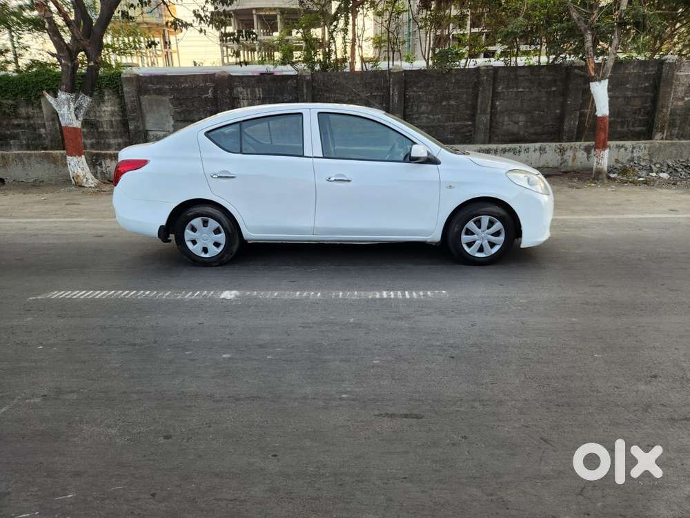 Nissan Sunny Special Edition, 2012, Diesel