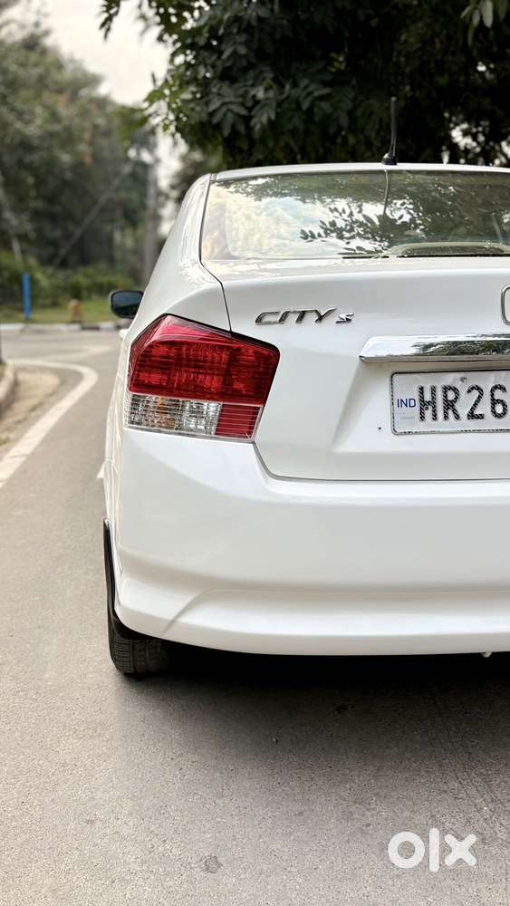 Honda City V Inspire, 2011, Petrol