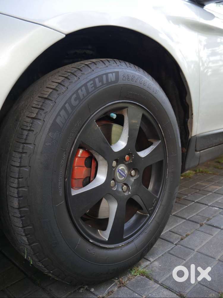 Volvo Xc60, Metalic Silver, 2012 D3, Diesel Automatic, Good Condition