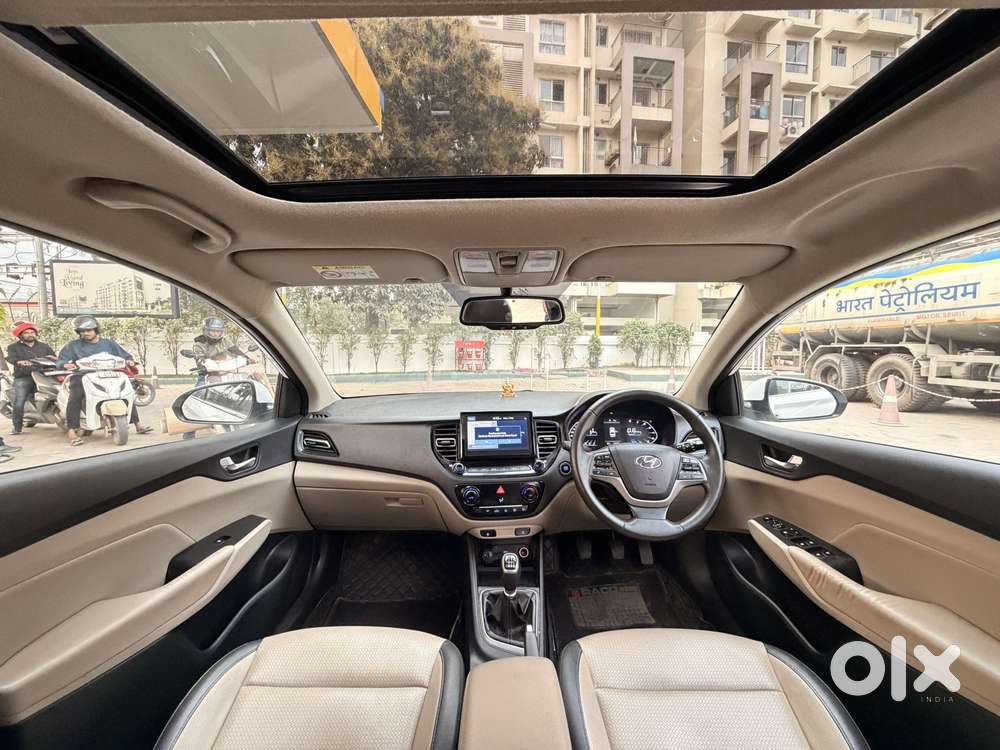 Hyundai Verna 1.5 Sx (o) Vtvt, 2022, Petrol