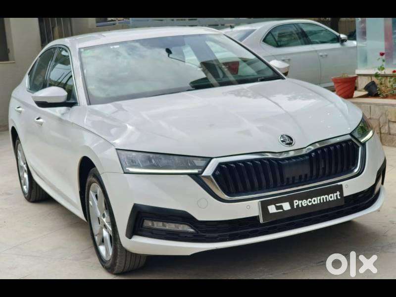 Skoda Octavia 2.0 Style Tsi At, 2021, Petrol
