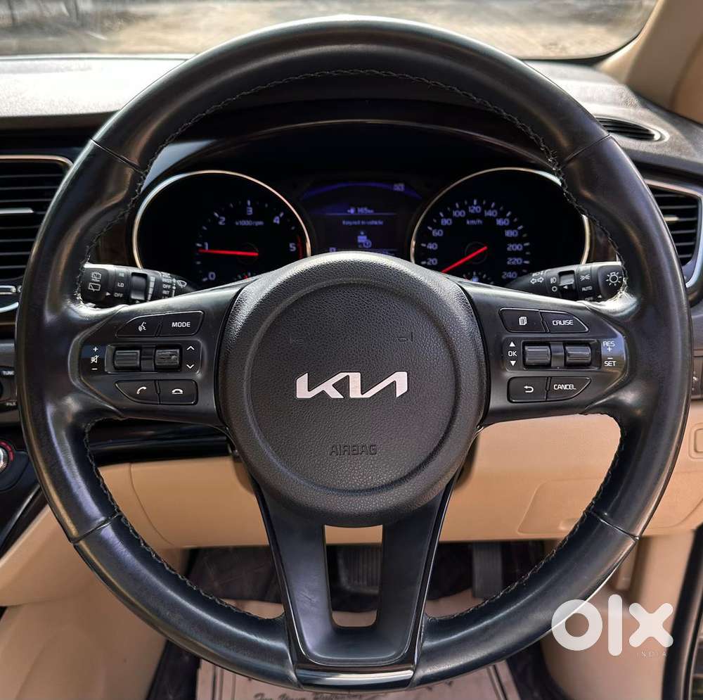 Kia Carnival Limousine Plus 7 Str, 2021, Diesel