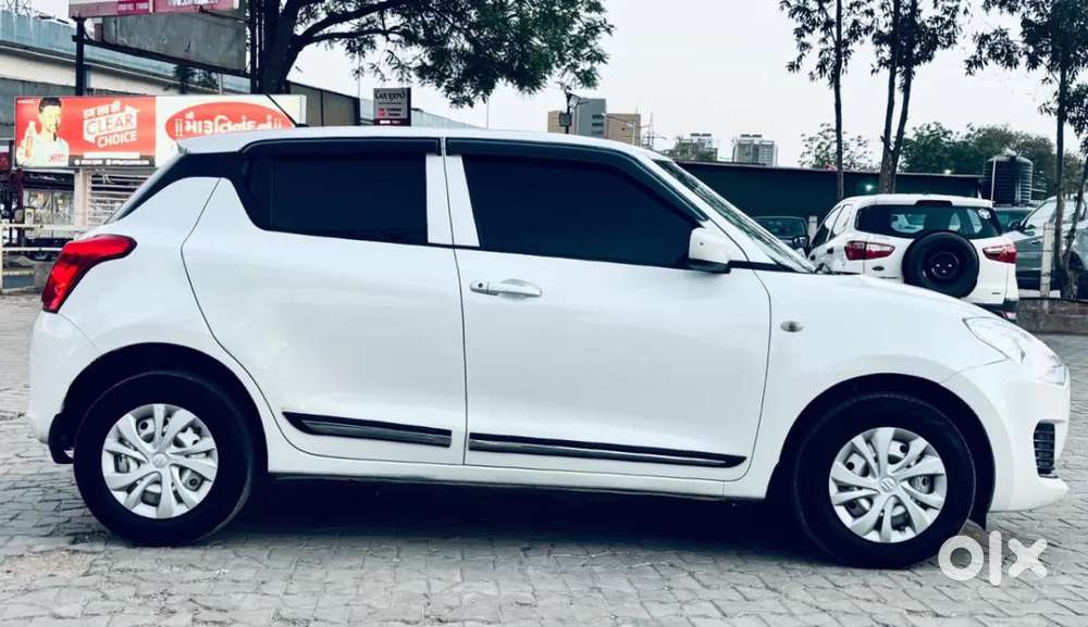 Maruti Suzuki Swift Lxi Optional-o, 2021, Petrol