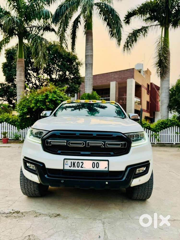 Ford Endeavour 2018