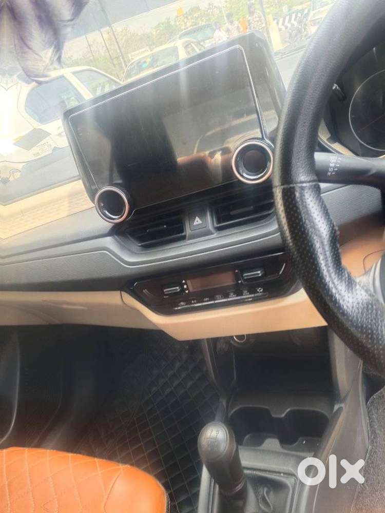 Maruti Suzuki Swift Dzire Ldi Bsiv, 2025, Cng & Hybrids