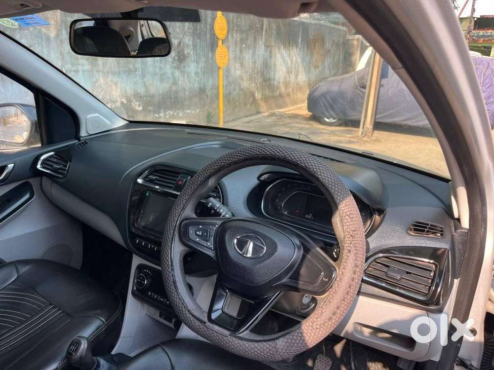 Tata Tiago 1.05 Revotorq Xz Plus Dualtone, 2021, Petrol