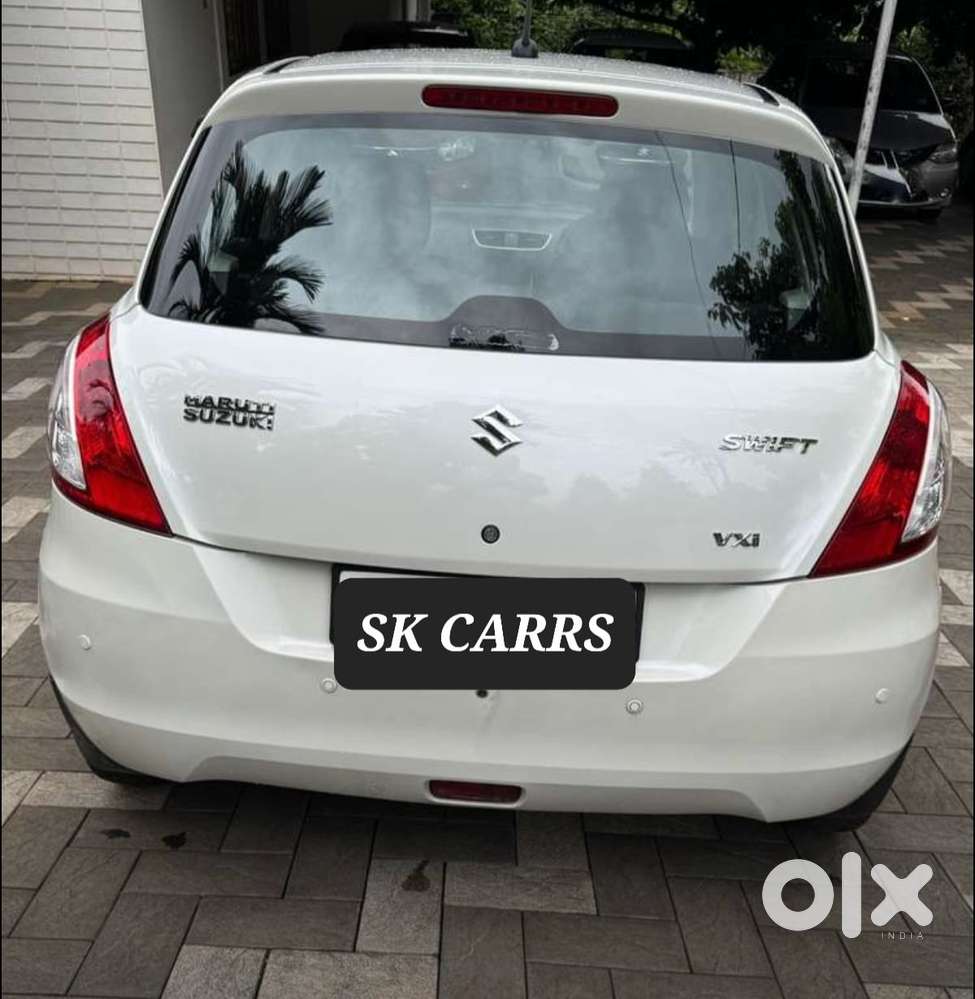 Maruti Suzuki Swift 1.2 Vxi (o), 2017, Petrol