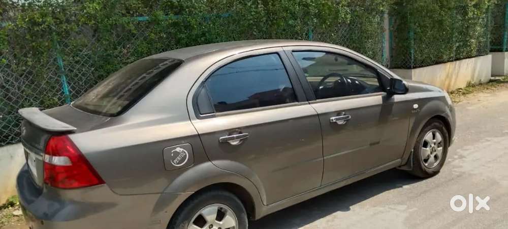 Chevrolet Aveo 2012 Petrol 37000 Km Driven