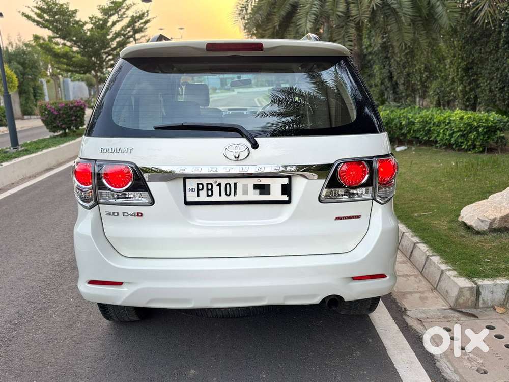 Toyota Fortuner 4x2 4 Speed At, 2015, Diesel