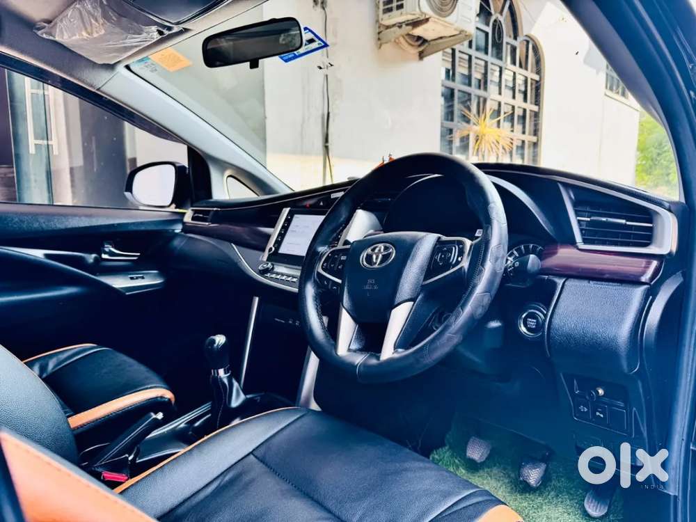 Toyota Innova Crysta [2020-ongoing] 2.4 Vx 7 Str, 2022, Diesel