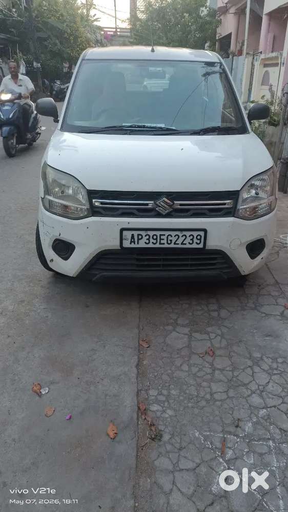 I Am Selling A Basic End Car, Best For Family