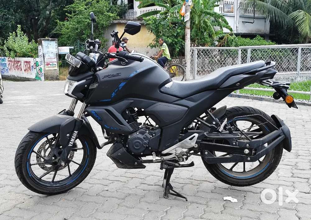 1 Yrs Old (2025-Model) Yamaha FZs (ABS) Top Model at Sodepur