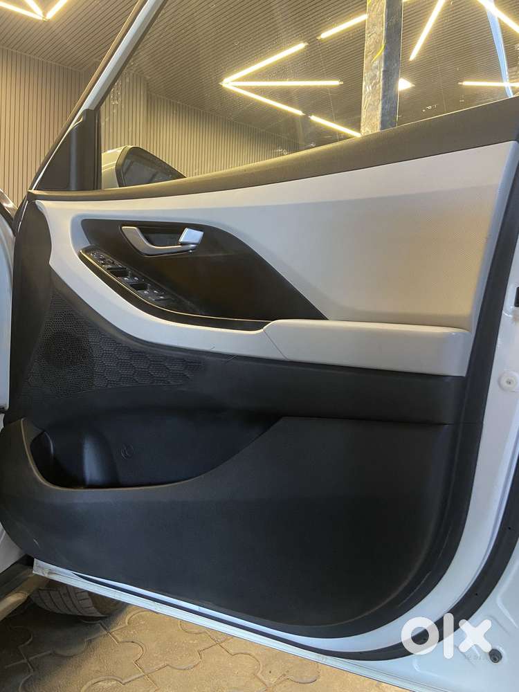 Hyundai Creta Sx 1.5 Petrol Cvt, 2021, Petrol