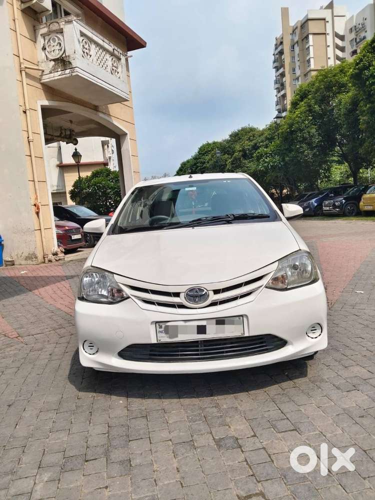 Toyota Etios Liva Gd Diesel 2014  1st Owner  Toyota Service History