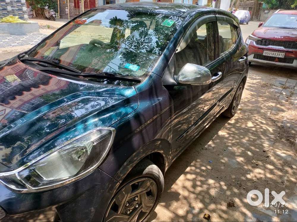 Grand I10 Nios Corporate Model