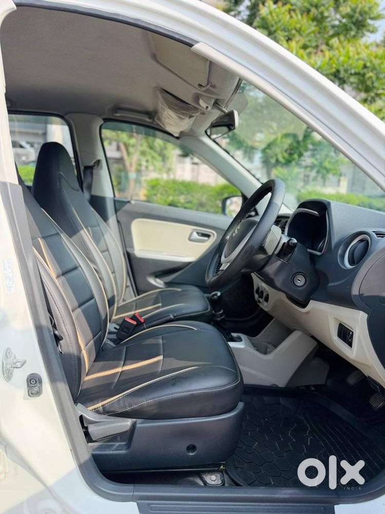 Maruti Suzuki Alto K10 1.0 Vxi, 2017, Petrol