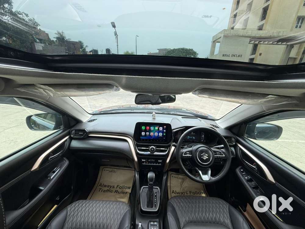 Maruti Suzuki Grand Vitara 1.5 Alpha Plus Intelligent Hybrid Ecvt, 2..