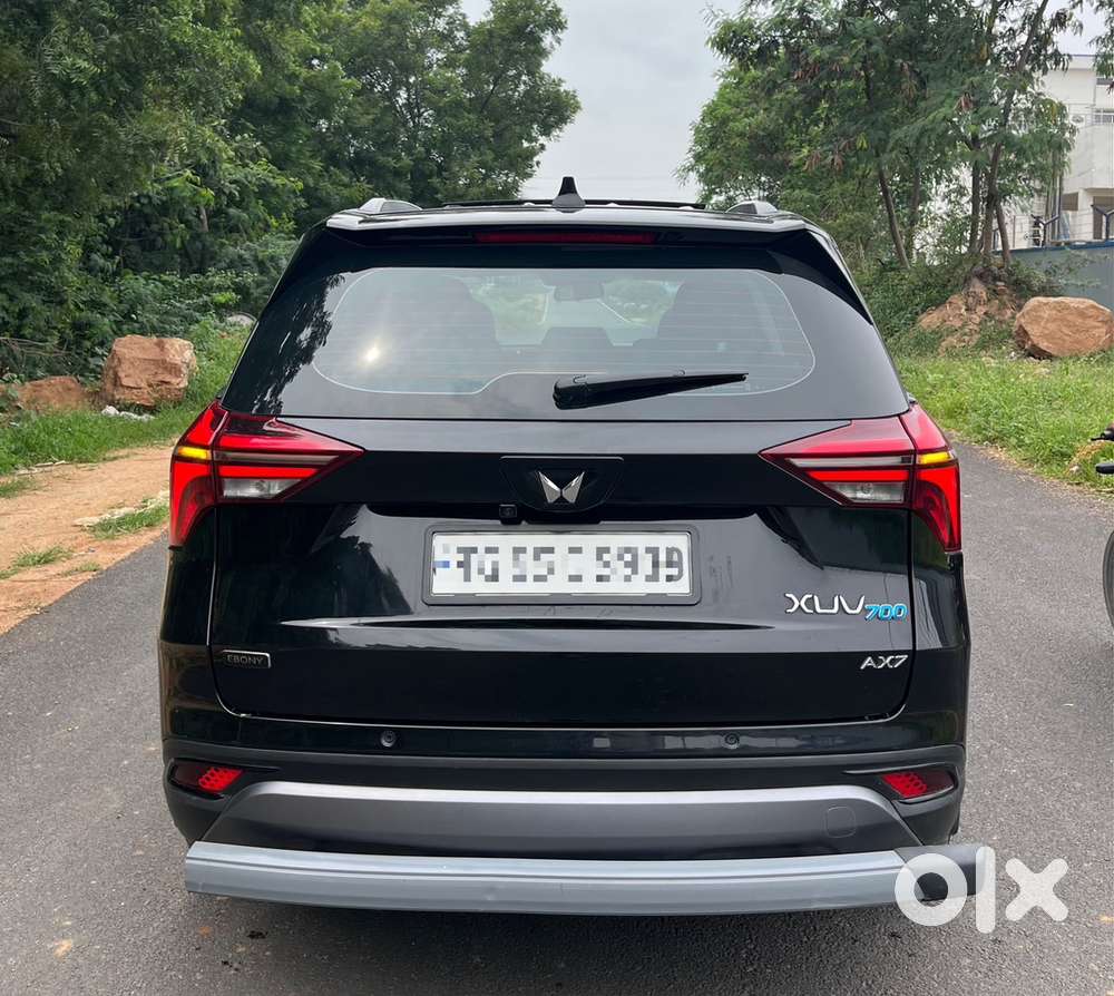 Mahindra Xuv700 Diesel Mt 2025