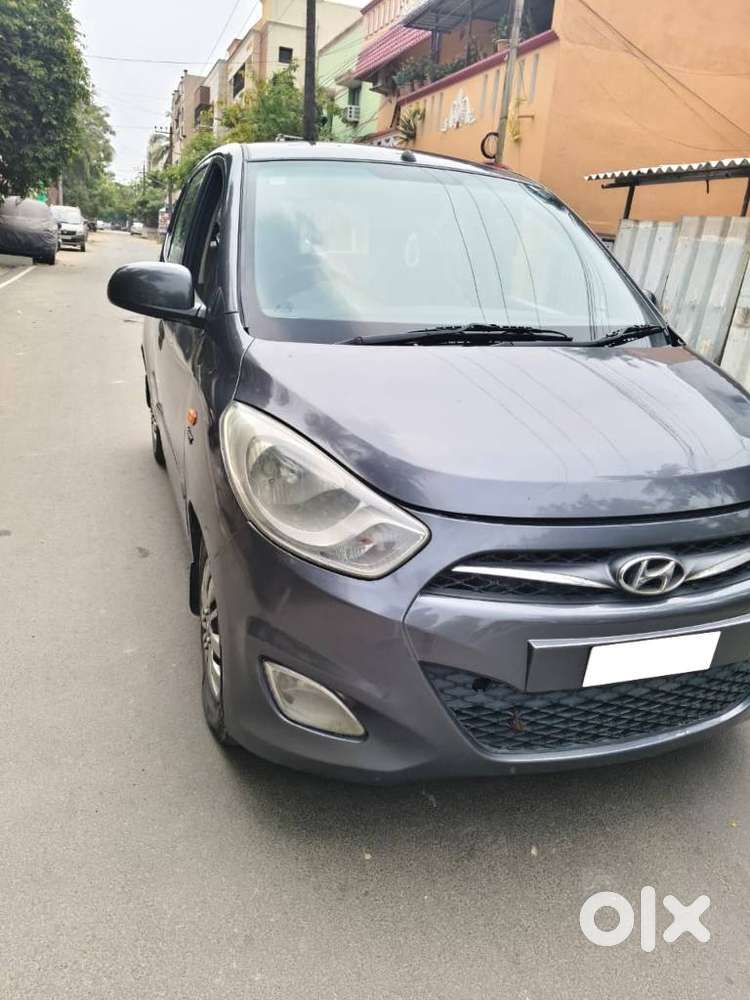 Hyundai I10 Sportz, 2014, Petrol