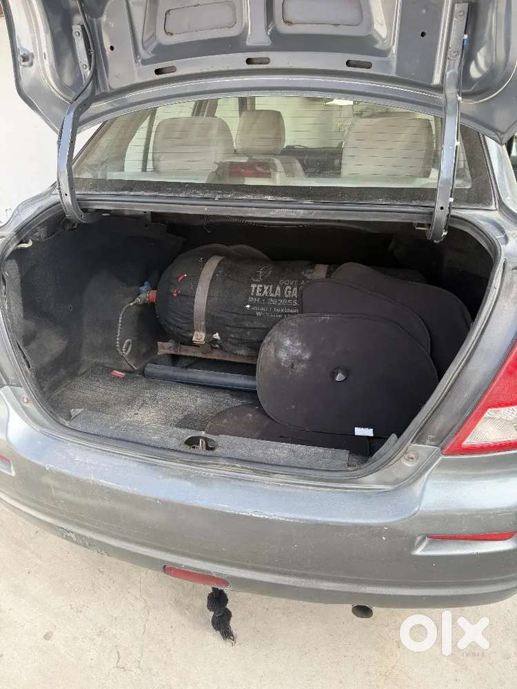 Maruti Dzire Zxi 2010