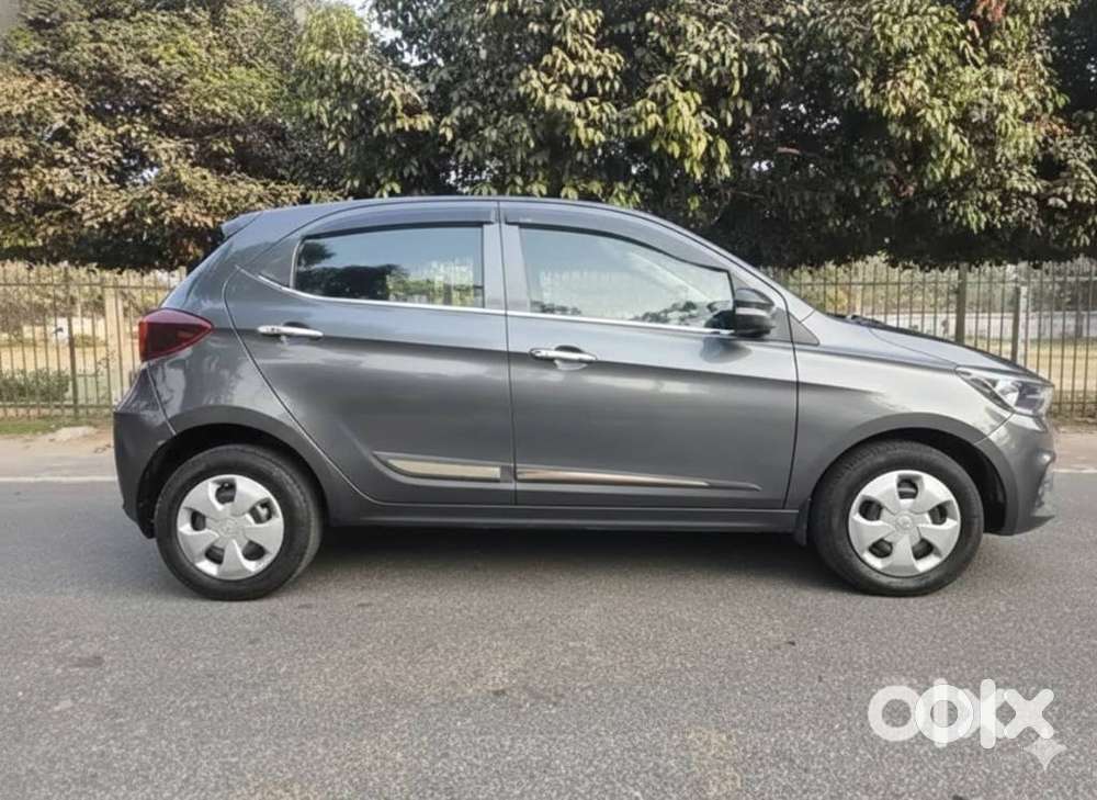 Tata Tiago 1.2 Revotron Xt Cng, 2022, Petrol