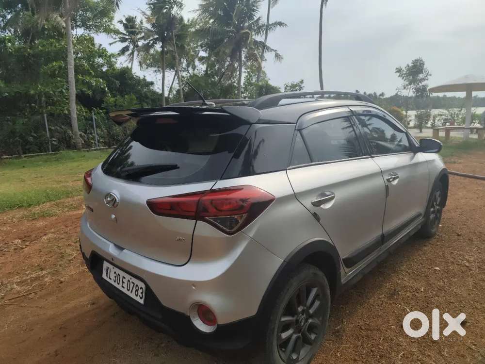 Hyundai I20 Active 2015 Petrol 88000 Km Driven