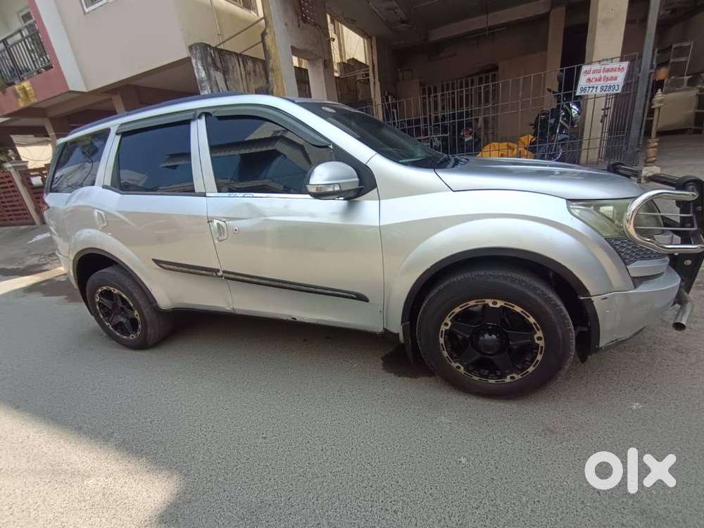 Mahindra Xuv 500 2014 2.2 W6 Fwd 2wd Diesel Manual Third Owner